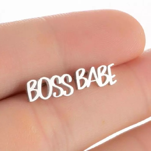 5/$25✨️Boss Babe Stub Earrings - Picture 1 of 3
